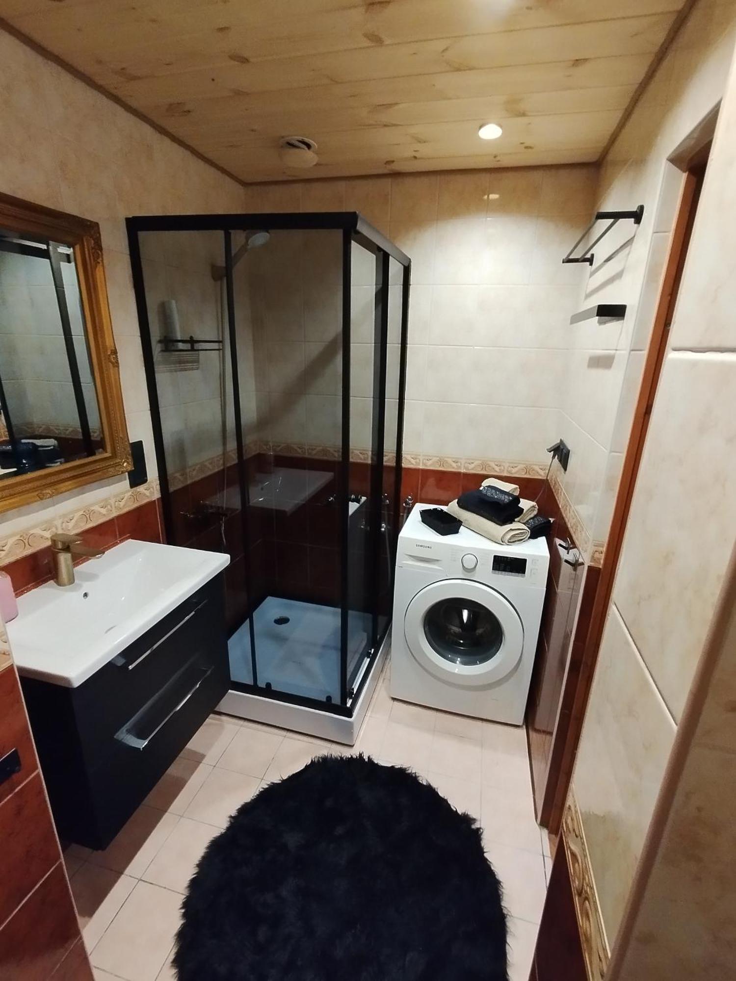Апартамент Kitse 26 Apartment- Free Parking Пярну